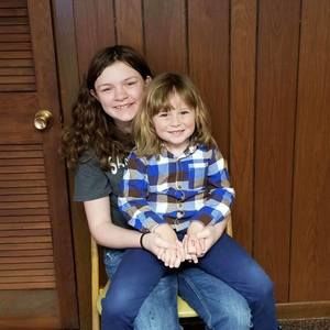 Meet your Posher, Katelyn